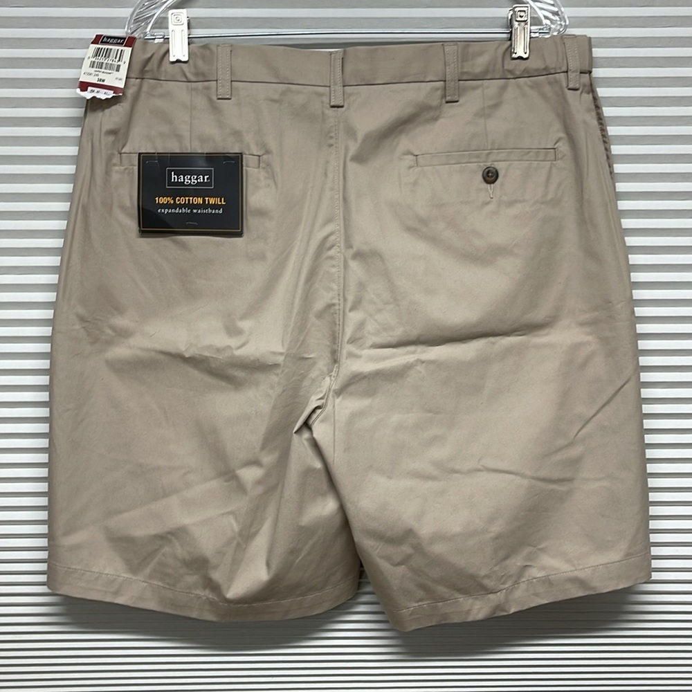 Haggar NWT Khaki Expandable Waistband Cotton Twill Shorts Size 38 - Picture 3 of 6